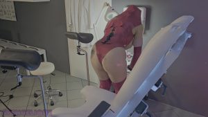 Avengelique Porno Video: Praxis  dr. Sad. Avengelique  - Vorsorge für die Arschmöse