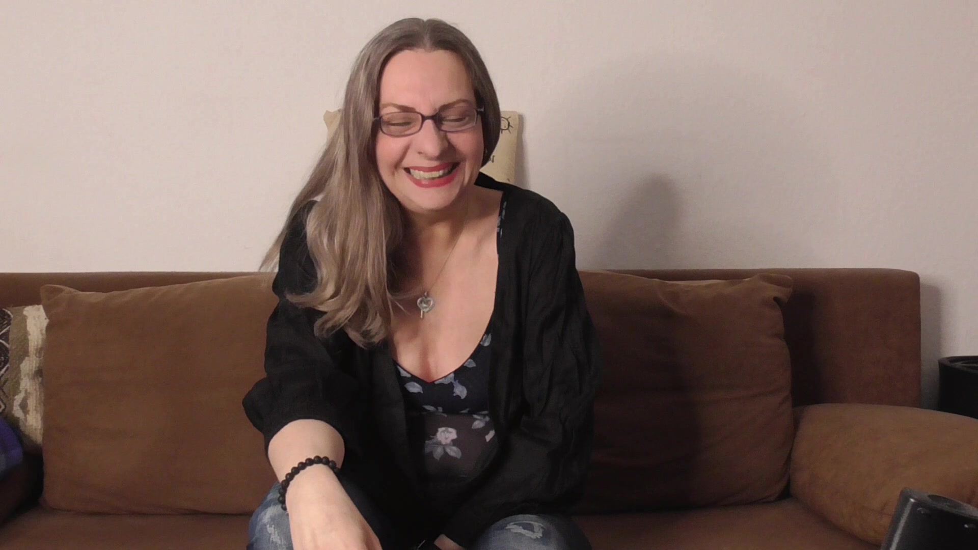 CashLadyVivian Porno Video: Anleitung zum Wichsen! 2025