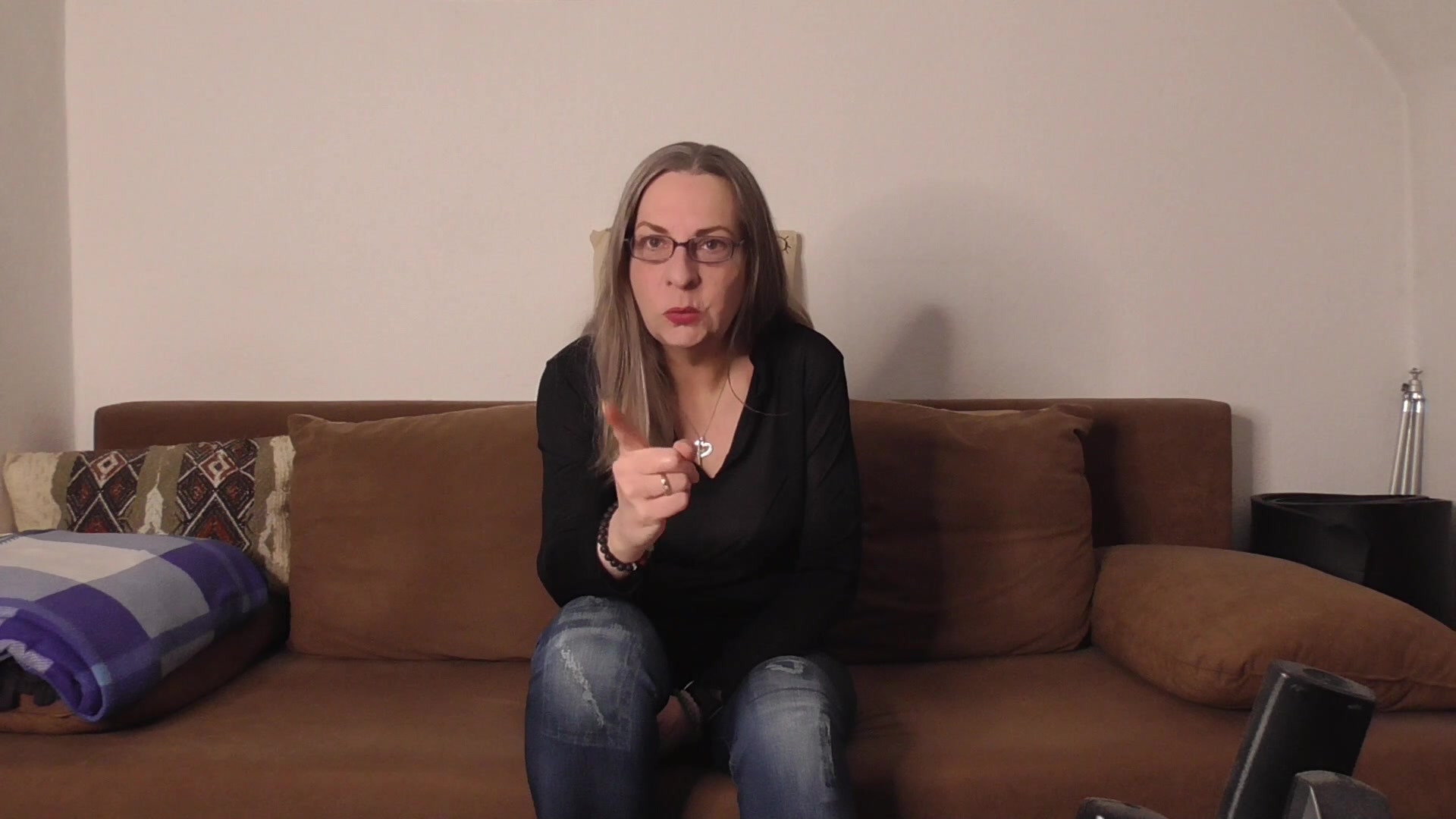 CashLadyVivian Porno Video: Venus 2025