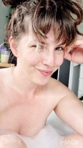 GypsyPage Porno Video: Verloren im Schaum...