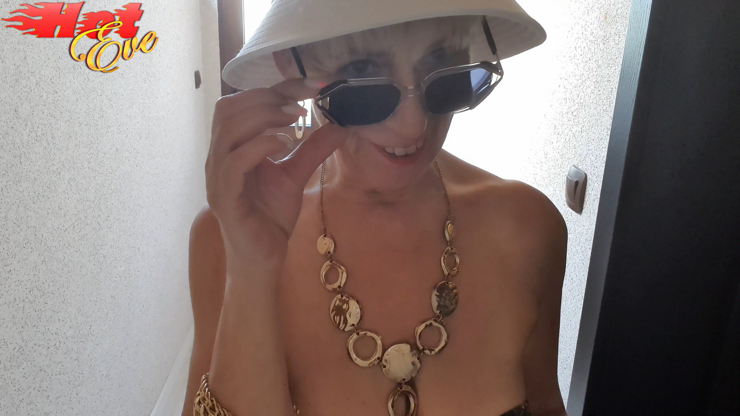 HotEve Porno Video: Urlaubsmodus an