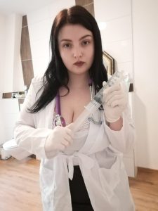 Lady-Elisa Porno Video: Sprechstunde bei Frau Dr. Lady Elisa