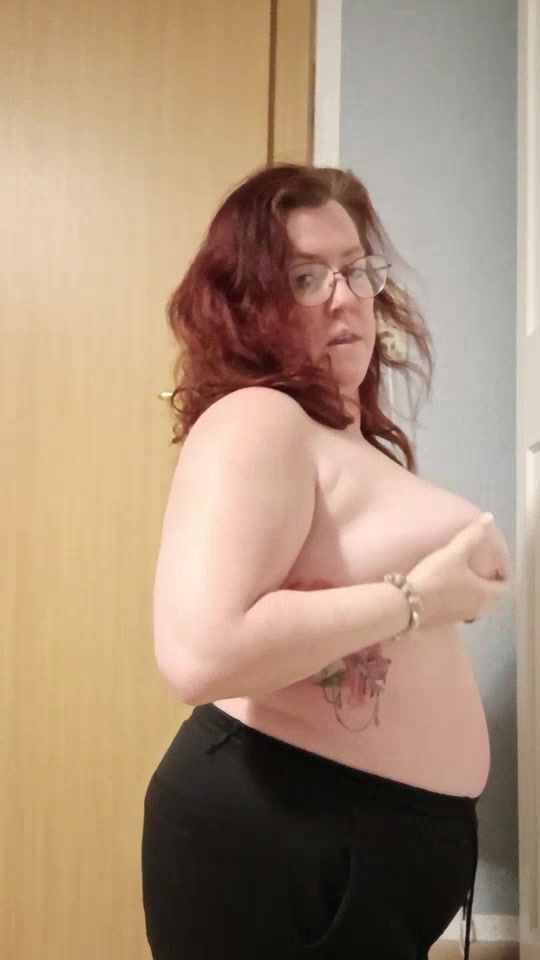 Sarahonhighheels Porno Video: Video Nipple Stretching Übung