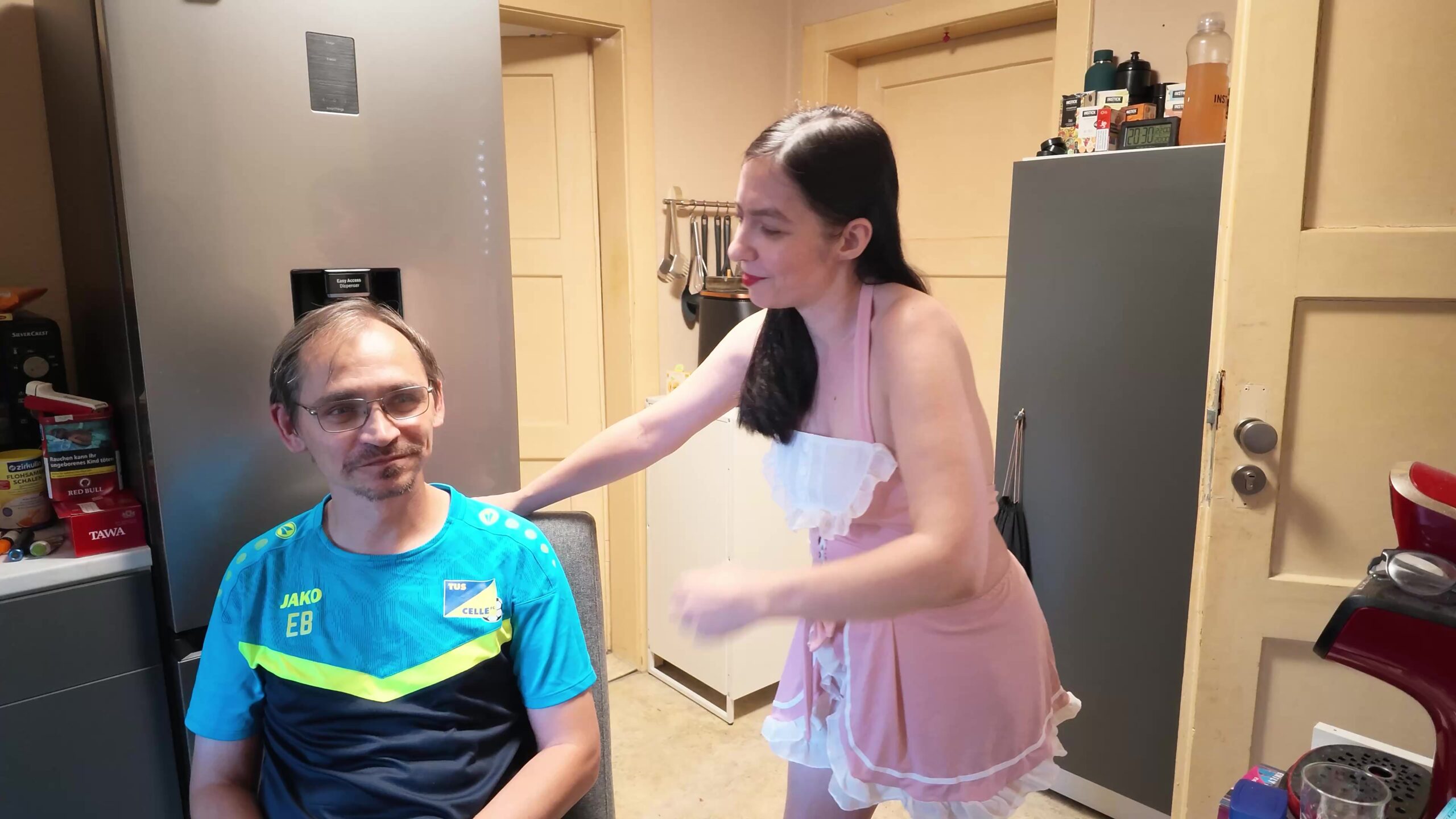 SubNati Porno Video: 2 Ich ficke mit einem User