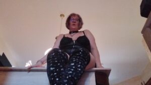 TittenMichelle Porno Video: Dirtytalk und Titten einölen!!